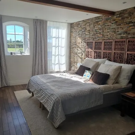 ベッド・アンド・ブレックファスト Birkelund *