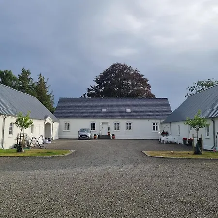 ベッド・アンド・ブレックファスト Birkelund *